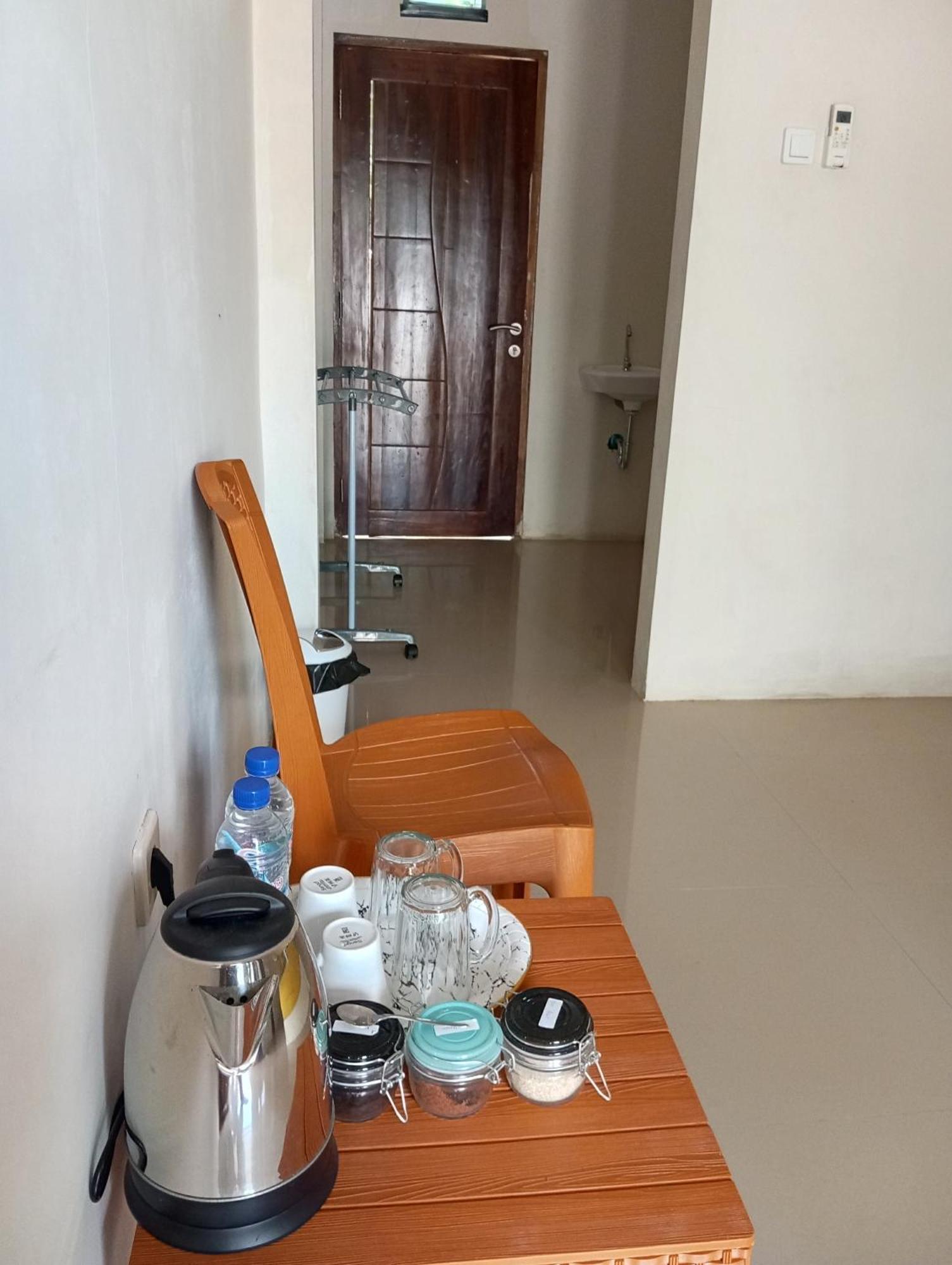 Wl Guesthouse Labuan Bajo Extérieur photo