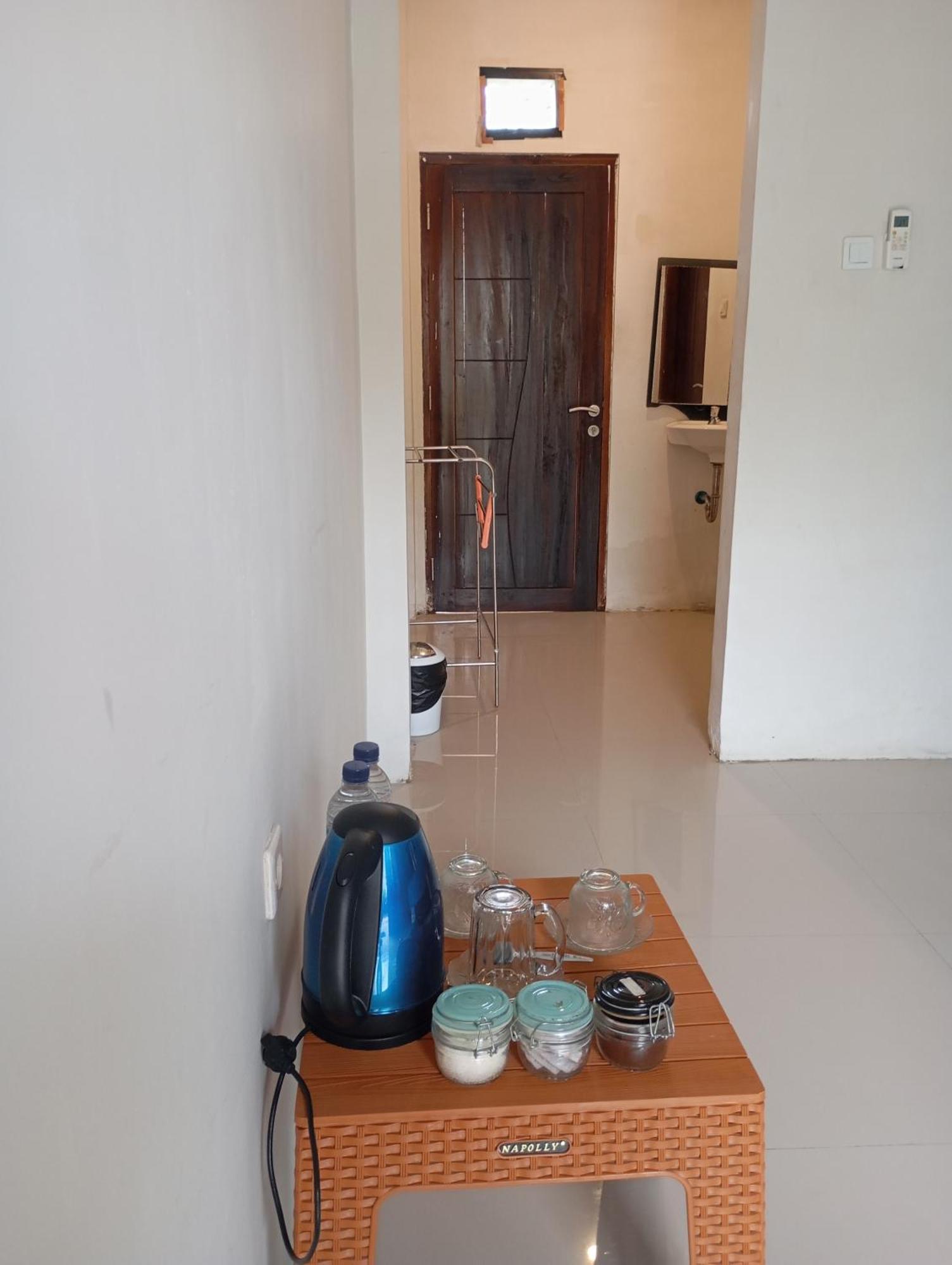 Wl Guesthouse Labuan Bajo Extérieur photo
