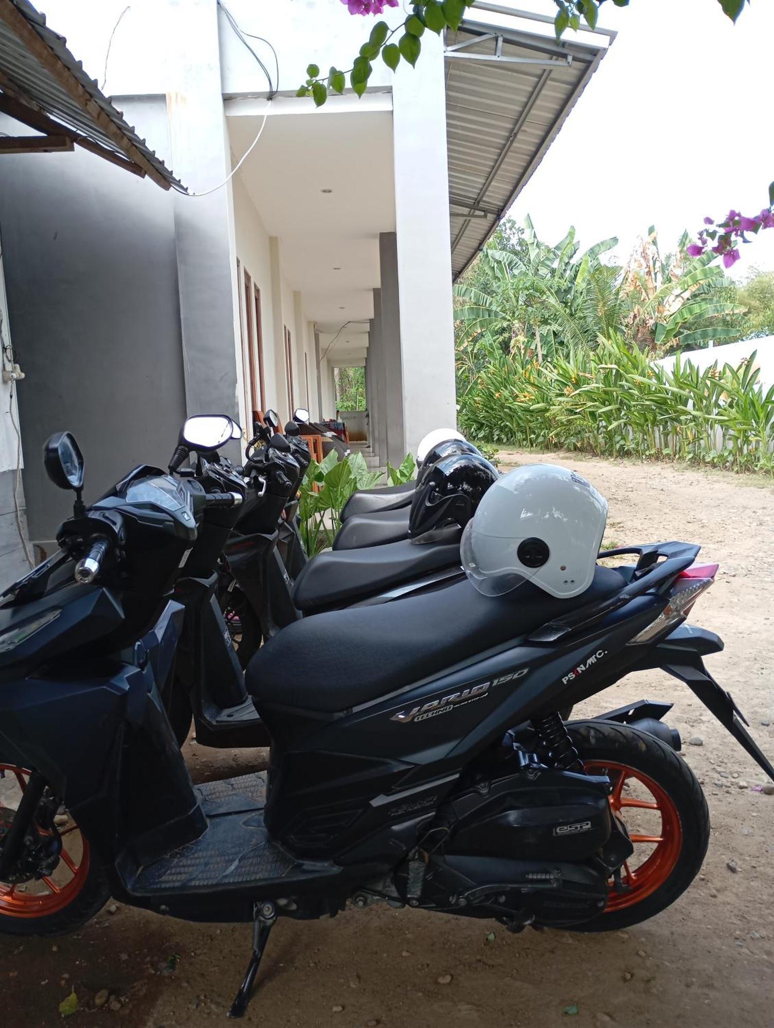 Wl Guesthouse Labuan Bajo Extérieur photo